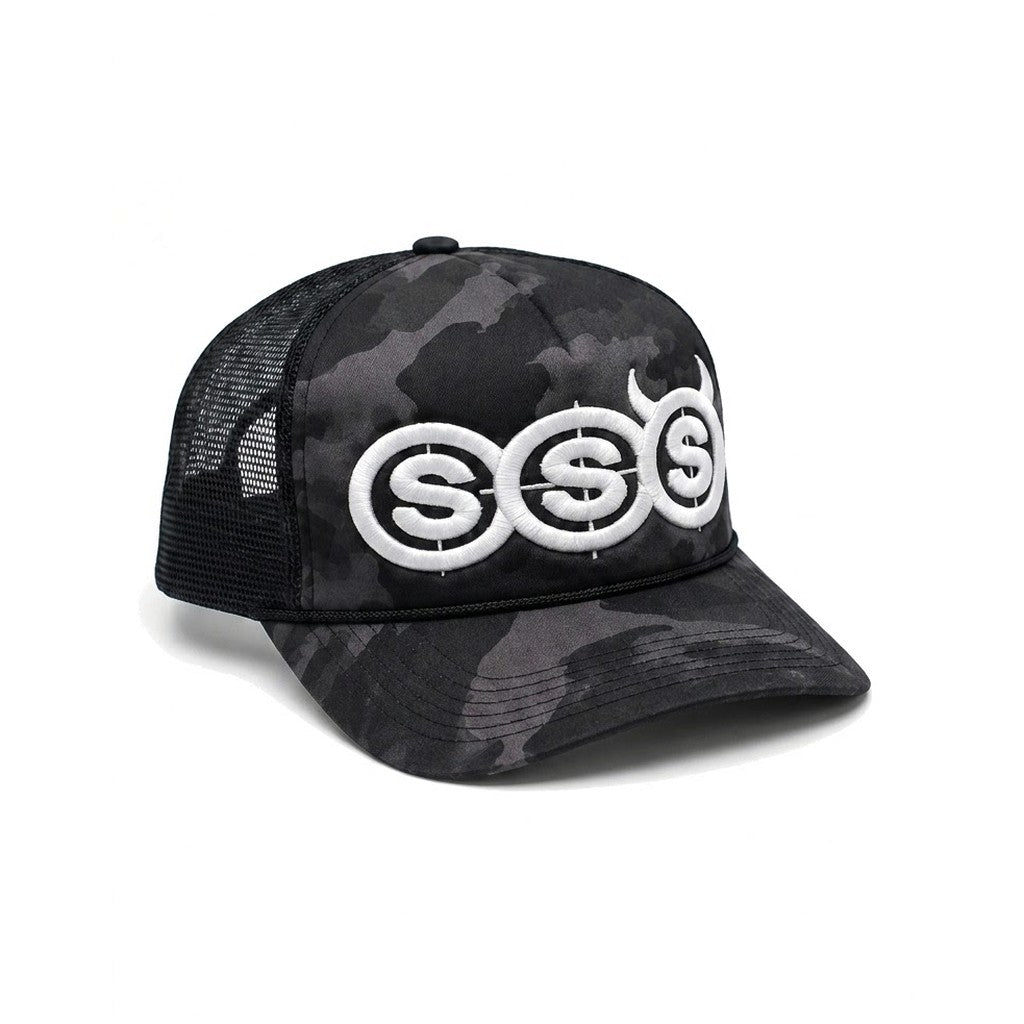 Grey Camo | angled view