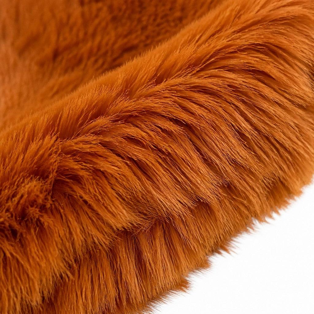 Orange | fur detail